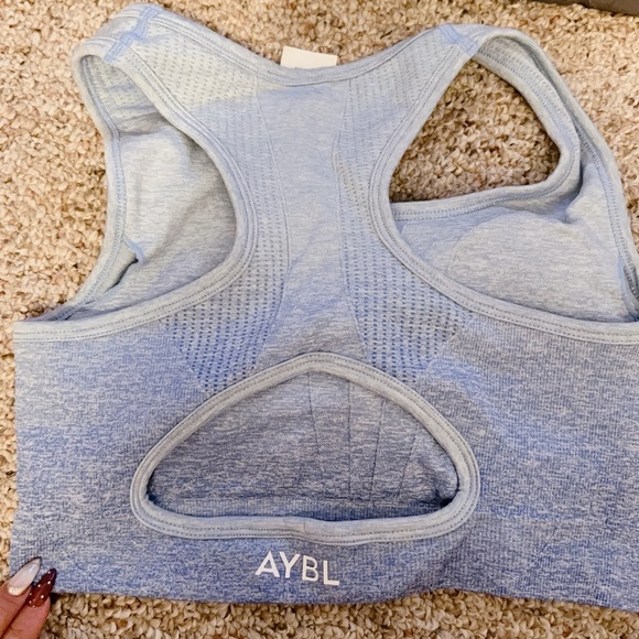 ❌Sold❌Aybl Pulse Ombré Bra - Picture 4 of 4